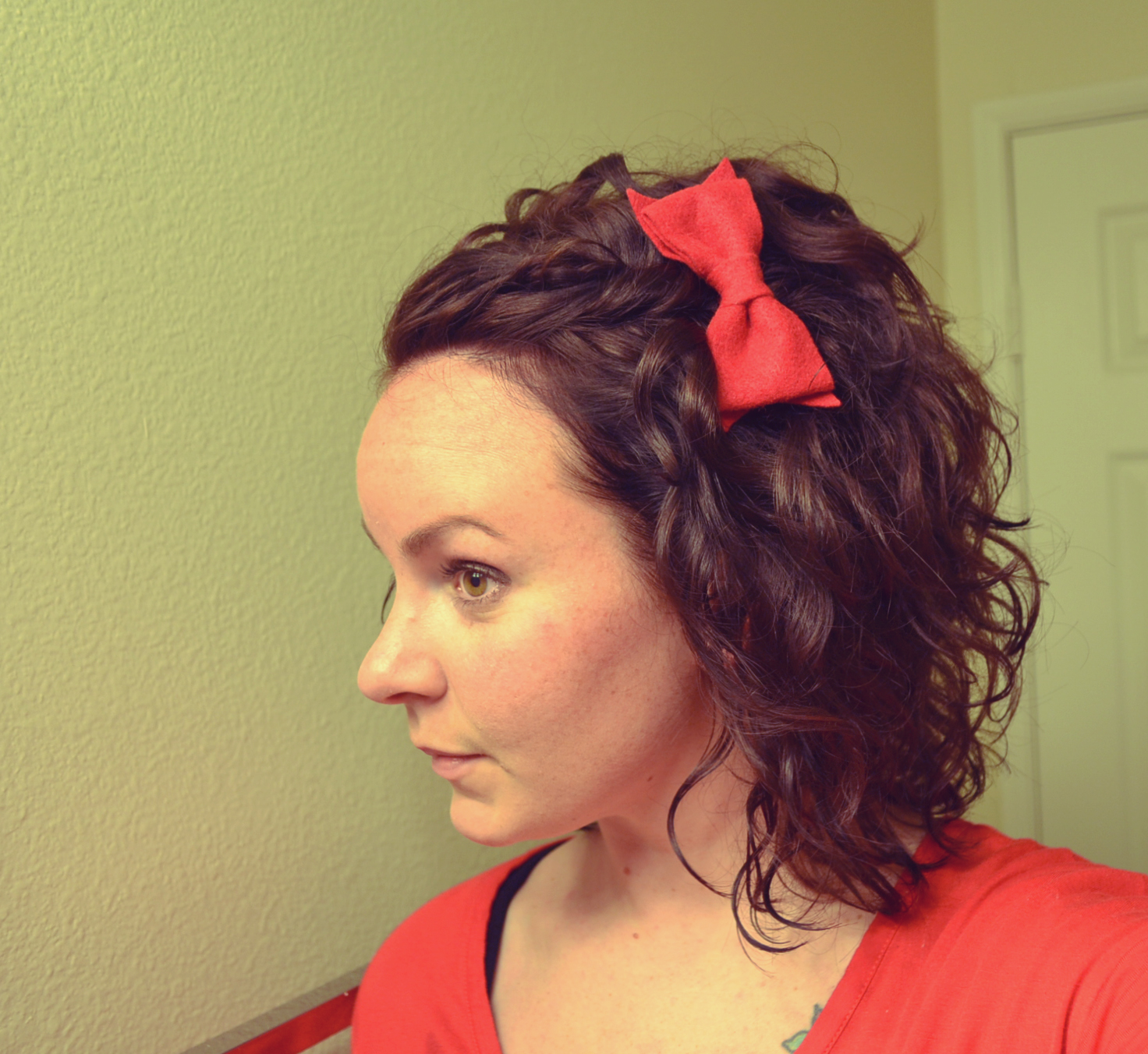 3 ways to wear a hair bow (and not look like a baby) | mama mandolin