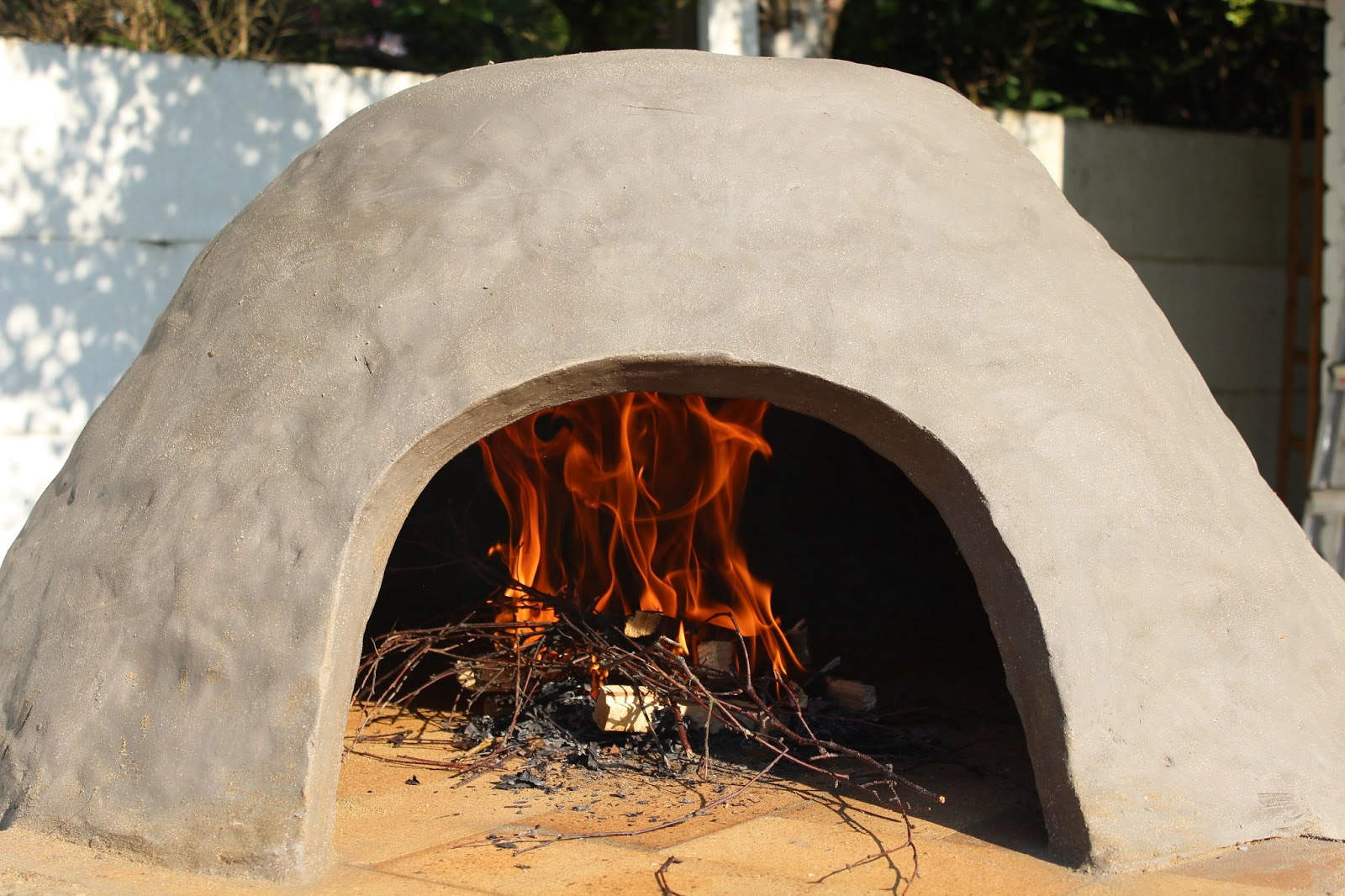 FLOWER POT KITCHEN CLAY OVEN BUILDING YOUR WOOD FIRED PIZZA OVEN
