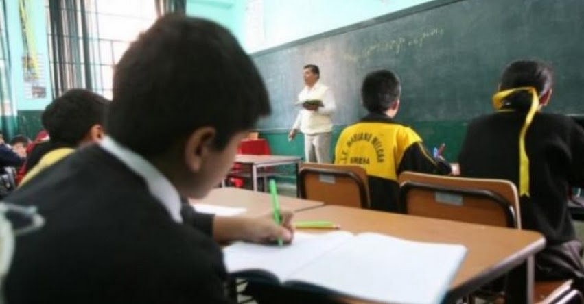 96% de estudiantes recibe clases con normalidad, informó el Ministerio de Educación 96% de estudiantes recibe clases con normalidad, informó el Ministerio de Educación
