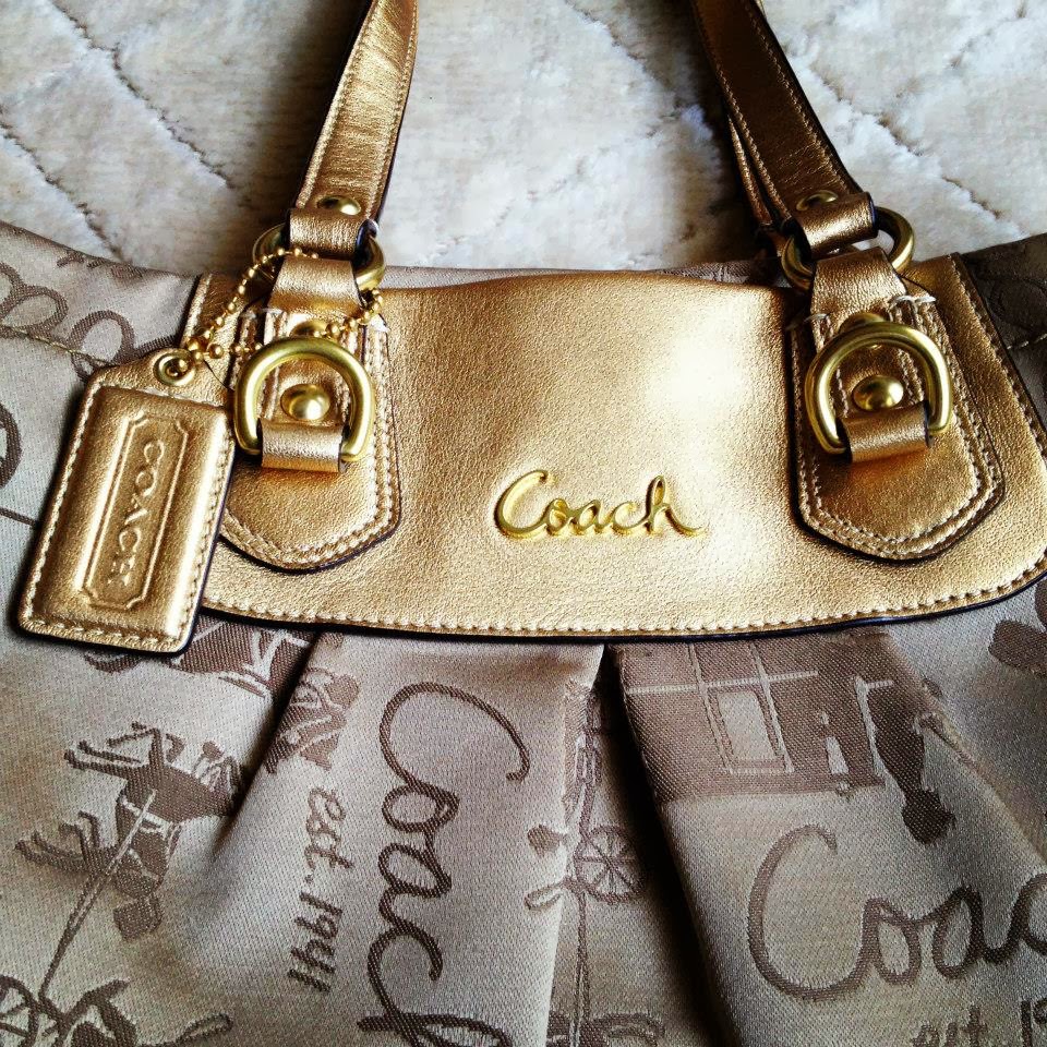 ORIGINAL JAPAN PRELOVED & NEW ITEM FOR SALE: COACH HANDBAG - PRELOVED - RM 580.00 (SOLD!!)