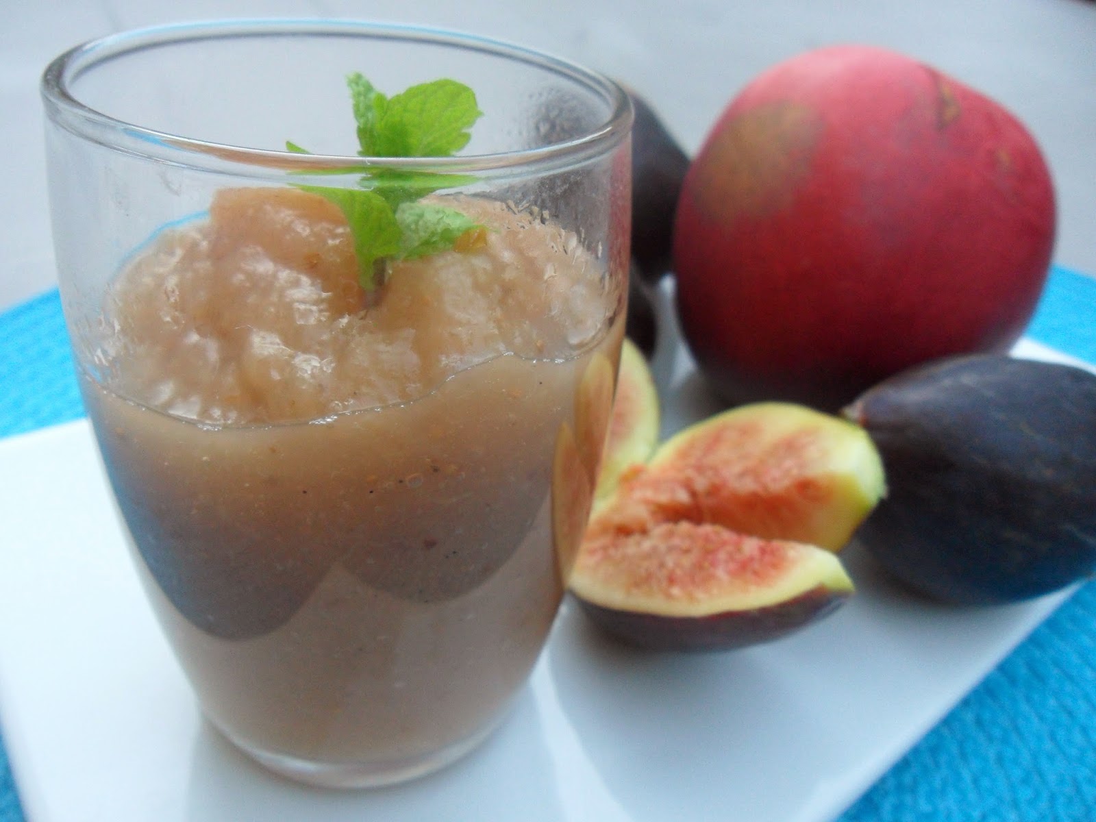 Compote pomme, Nectarine et Figue au Thermomix (3 à 4 pers)