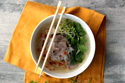 Vietnamese Beef & Rice-Noodle Soup