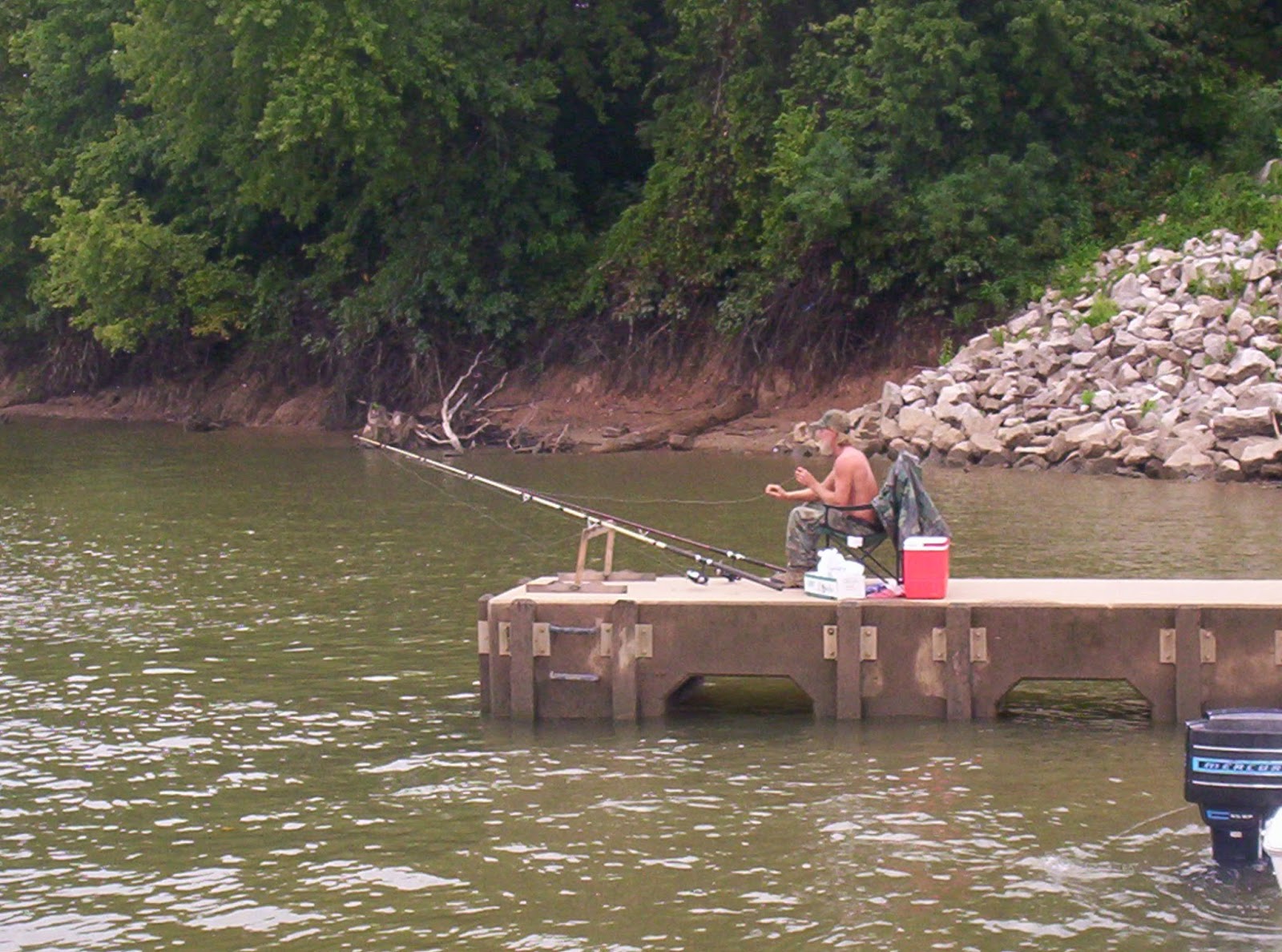 Ohio River Blog From the archives Fishing at the boat ramp