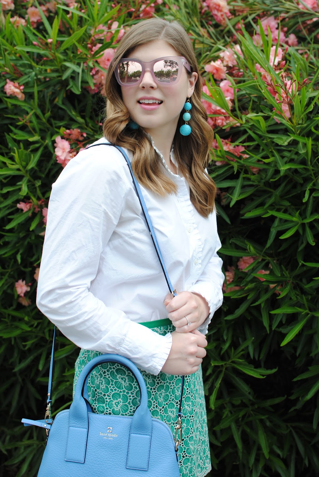emerald-lace-skirt-pink-mirrored-sunglasses