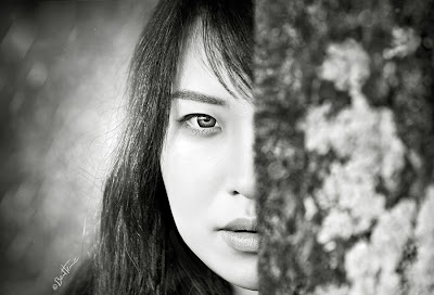 Hidden Vision - Photo by Ben Heine with Chinese model Zhuzhu