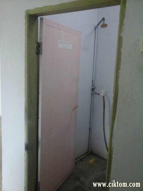 Kedai sewa ada bilik air terengganu