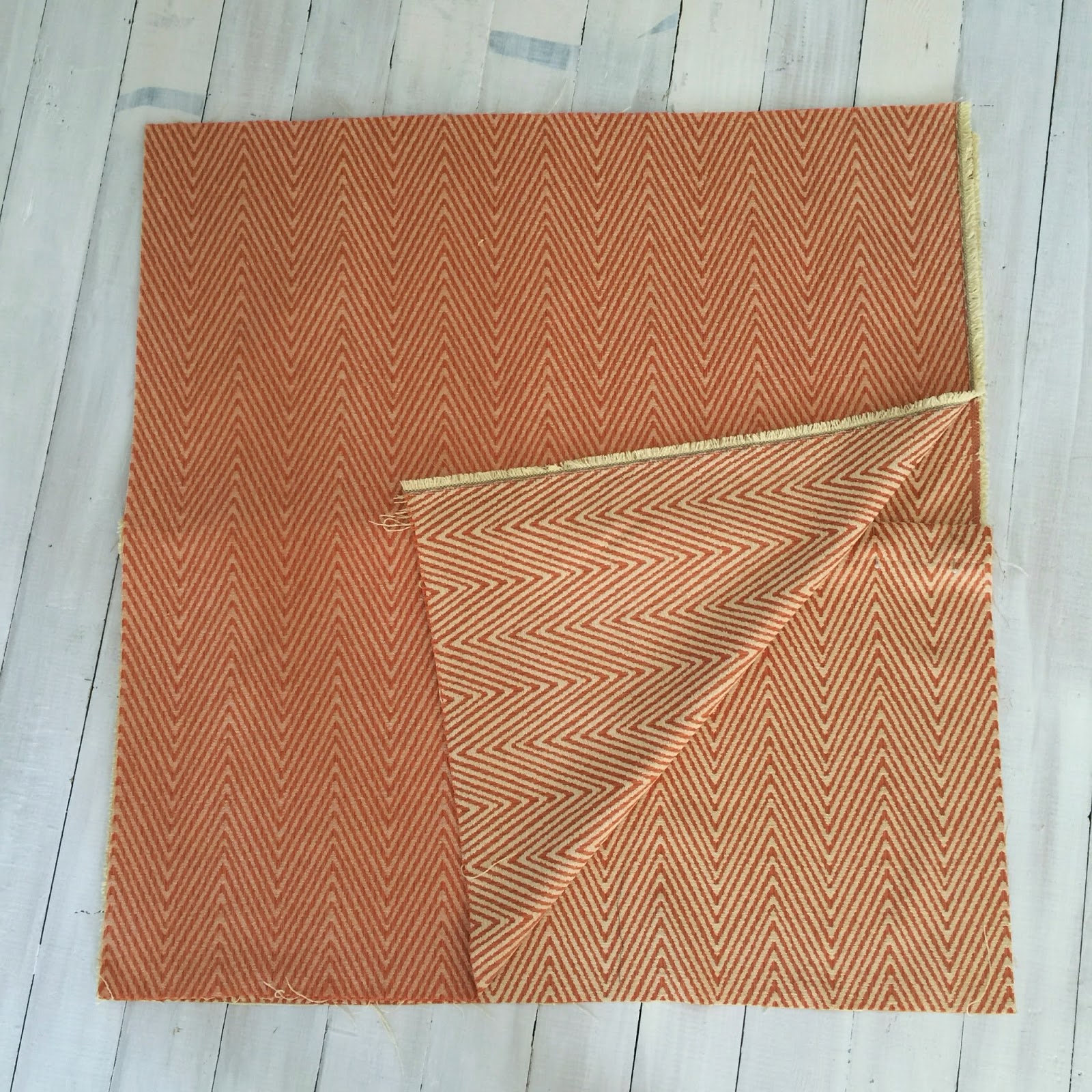 Ette Girl Zipperless Pillow Case Tutorial