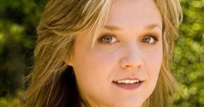 Ariana Richards age, feet, movies, paintings, jurassic park, hot