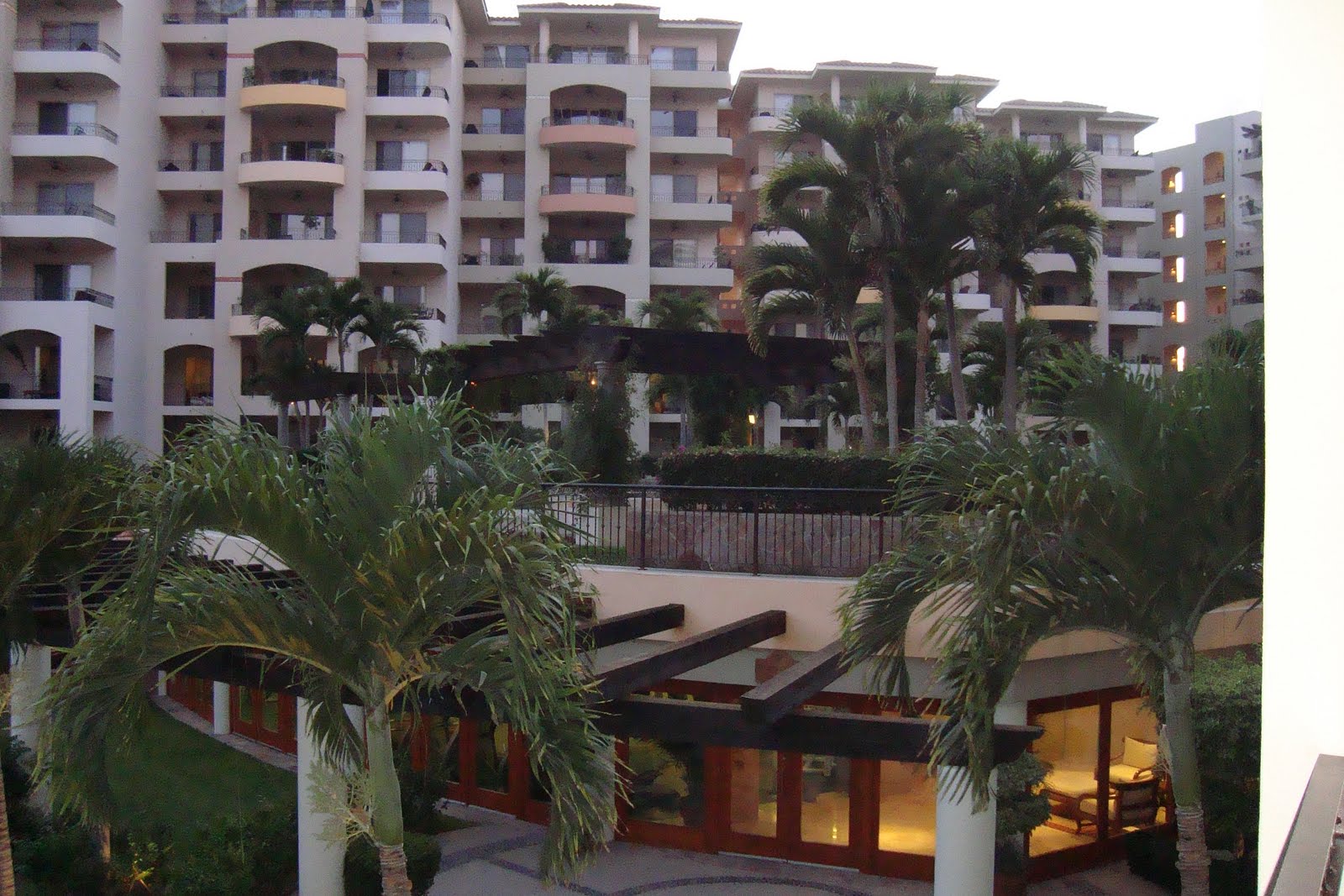 Sileigh/Karma Serenity, spas & shoes (we love alliterations & sandals)