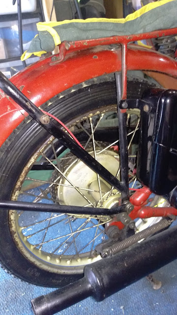 Amelia Squariel: Motorcycle Wiring
