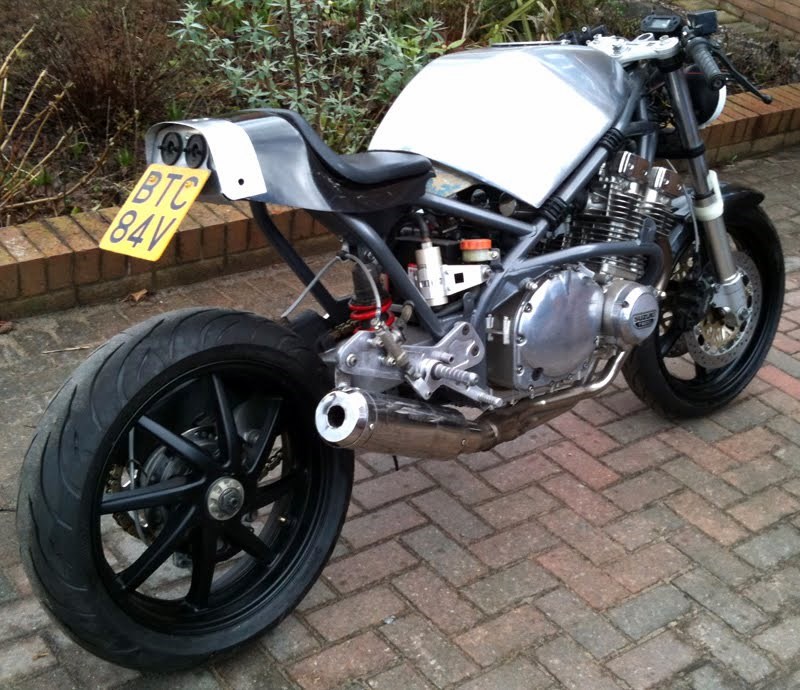 Harris Frame RocketGarage Cafe Racer Magazine