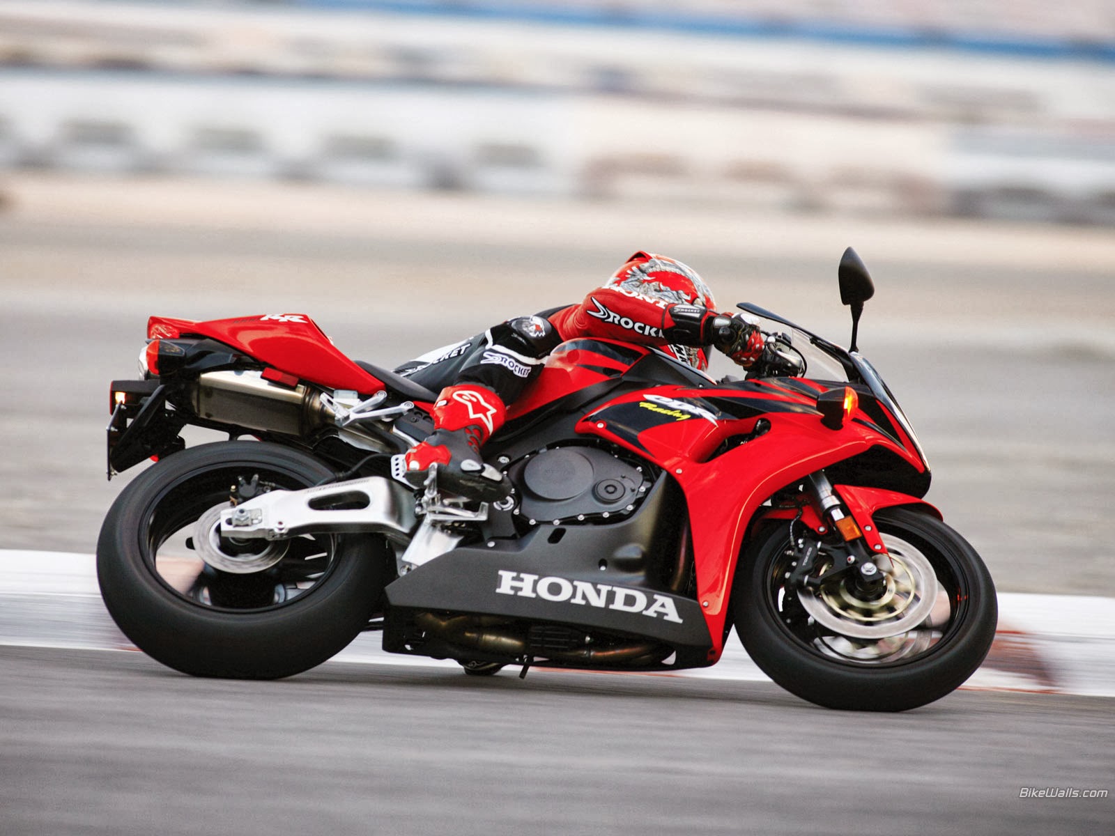 Honda CBR 1100 RR-1 - Honda Motor