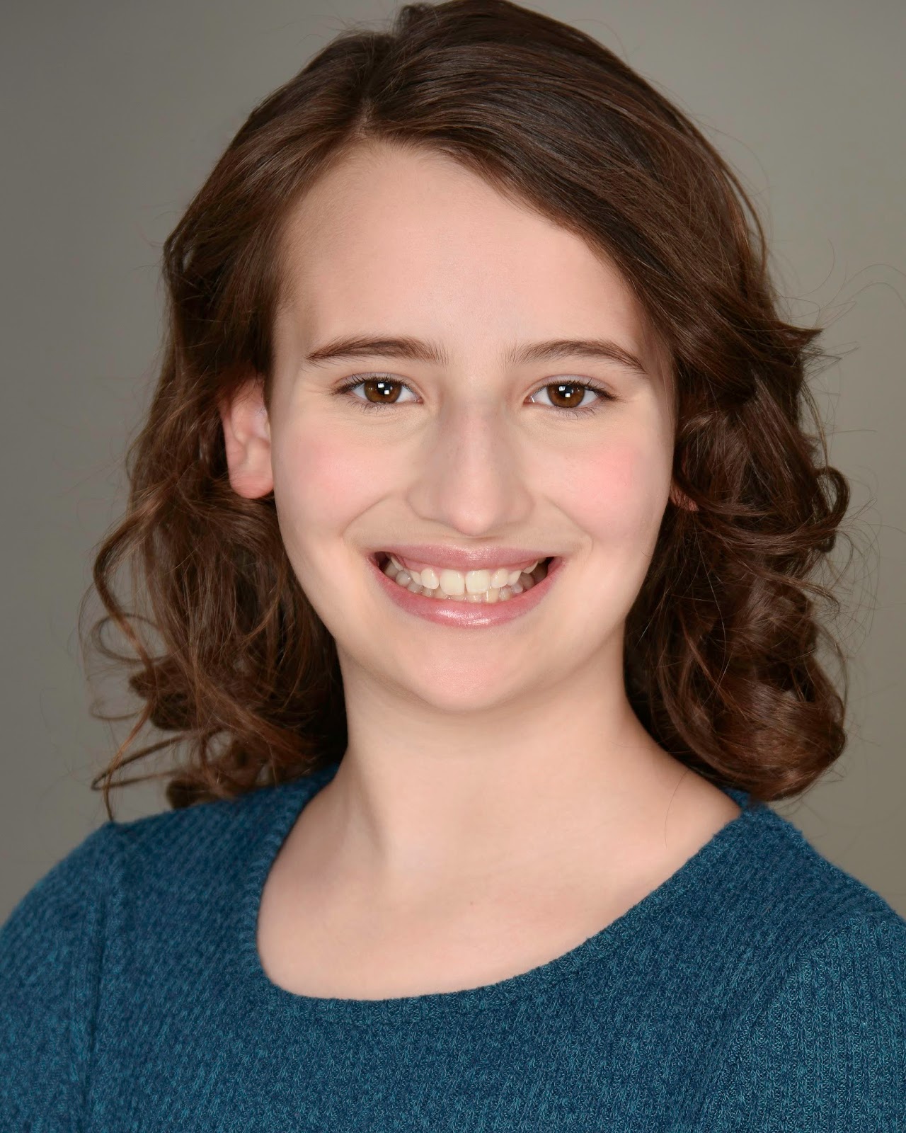 Seattle Artists Agency Siobhán and Liam Gross Sign with HRI Talent Agency!