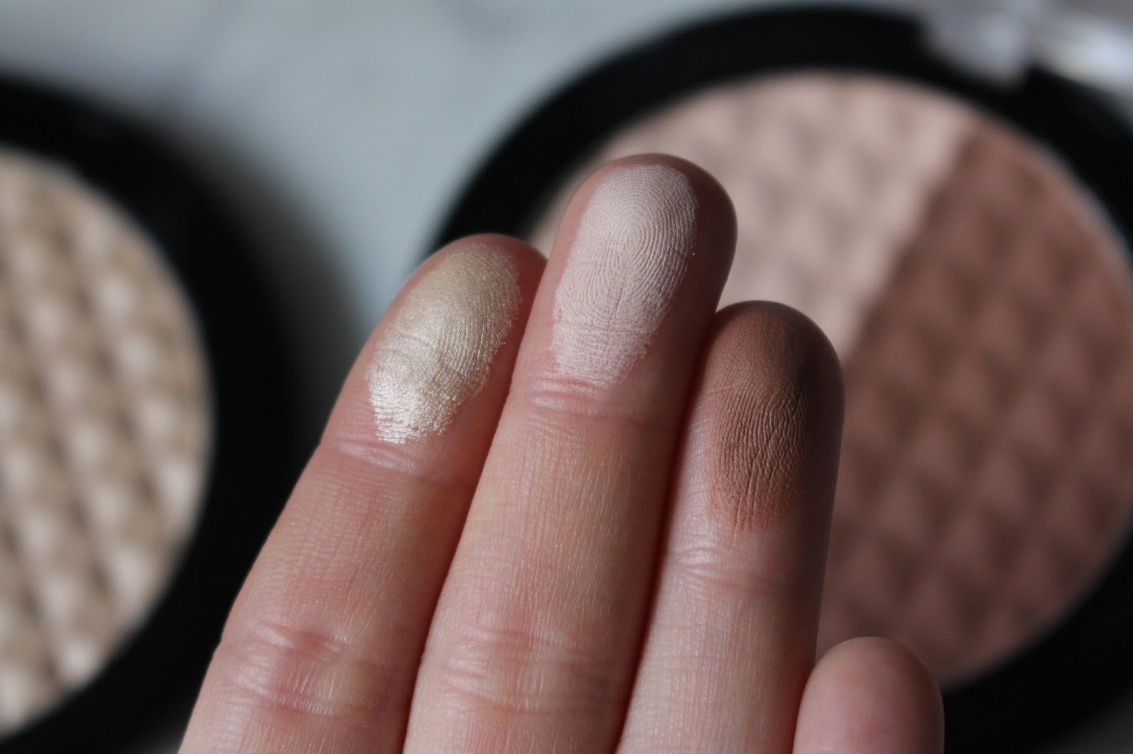 makeup revolution week #2: strobe and contour on the budget