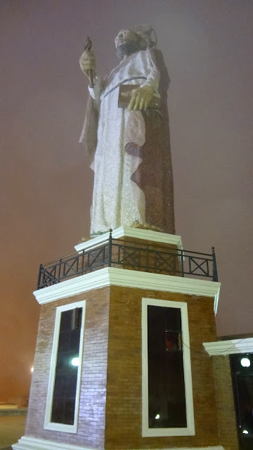 Estatua de San Pedro de Alausí 