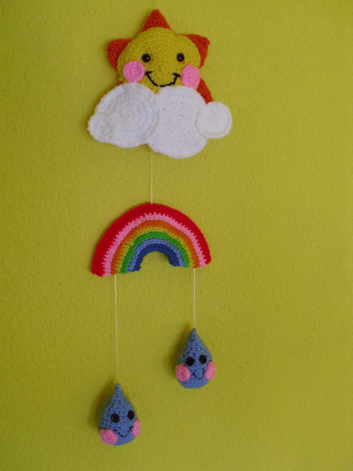 MEMEKAN: MOVIL CUNA/TECHO PARA EL BEBE