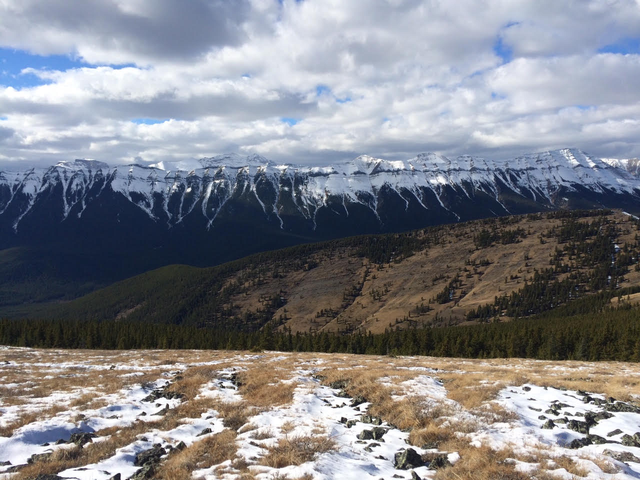 Powderface Ridge (West Trailhead), Elbow Valley Play Outside Guide