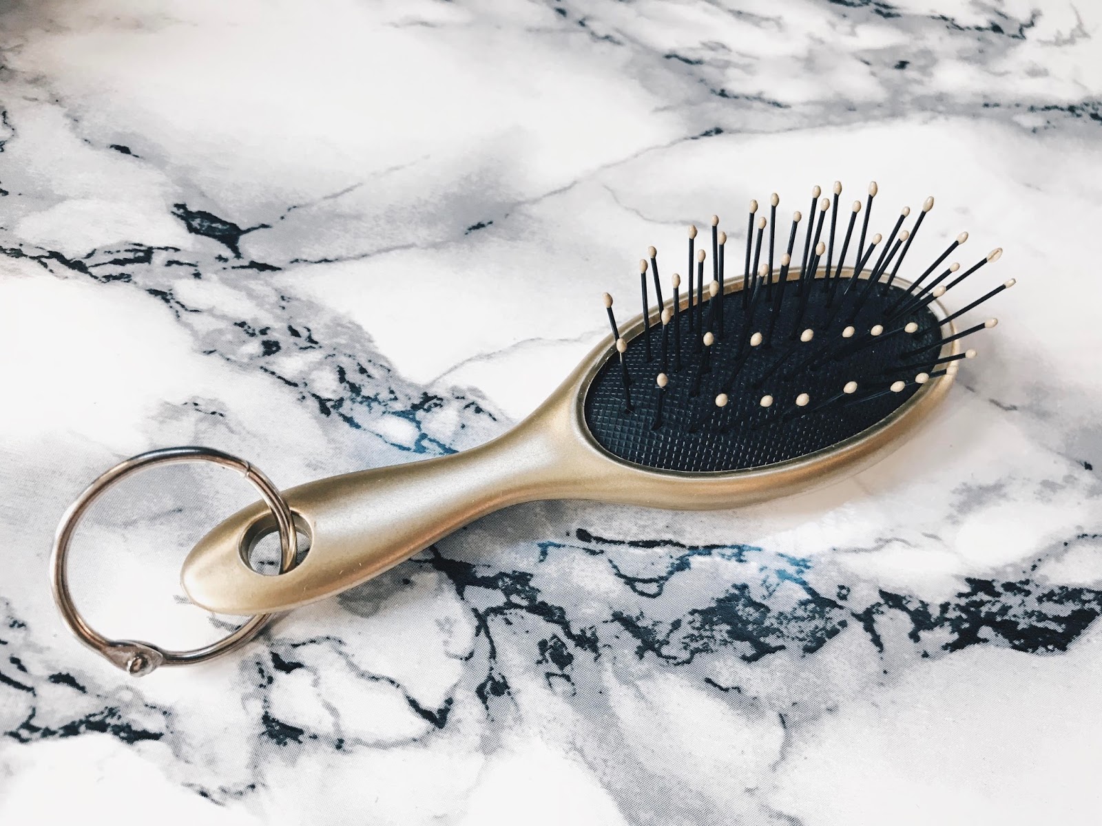 Hair Detangling With The Pop Fold Pink Wet Brush. Hair Detangling With The Pop Fold Pink Wet Brush.