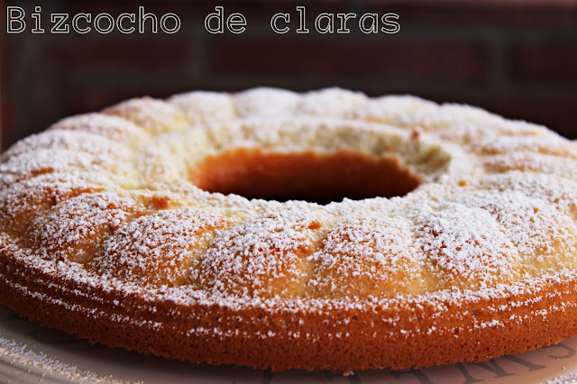 BIZCOCHO DE CLARAS CON THERMOMIX