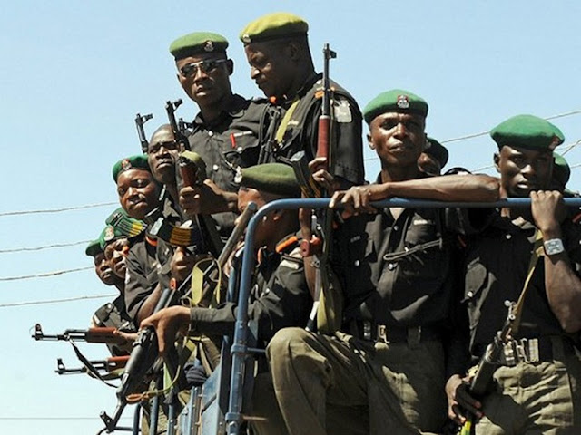 Milisi Nigeria Kubur 300 Pemberontak Negara dari Kelompok Sesat Syiah