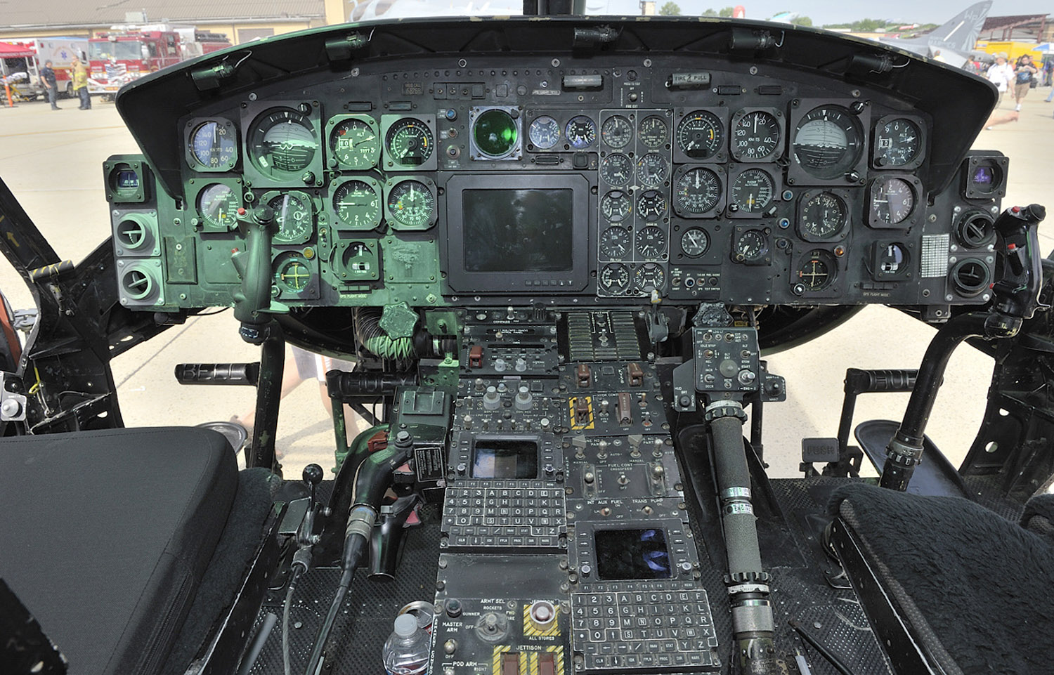 Kittyhawk%2BUH-1N%2B48th%2Bscale%2B%2B%2