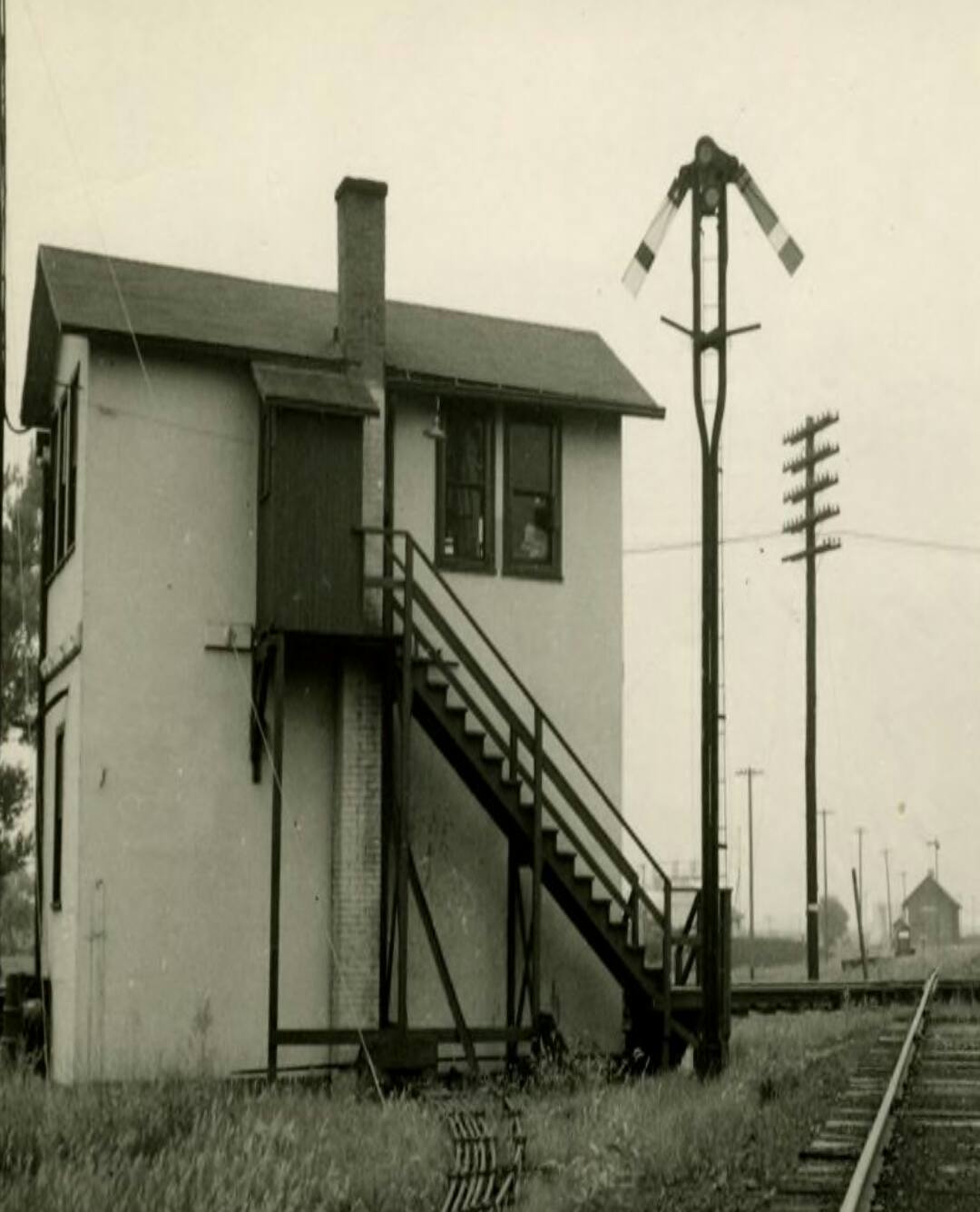 Towns and Nature Earlville, IL Historical Junction Tower
