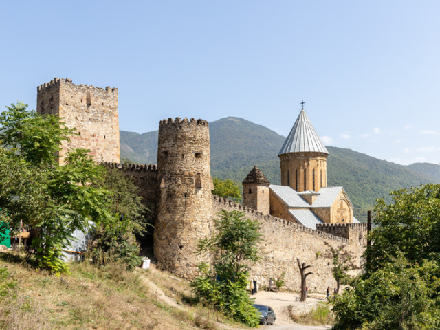 Wisata Satu Minggu Di Negara Kaukasus, Georgia, Azerbaijan dan Armenia Wisata Satu Minggu Di Negara Kaukasus, Georgia, Azerbaijan dan Armenia