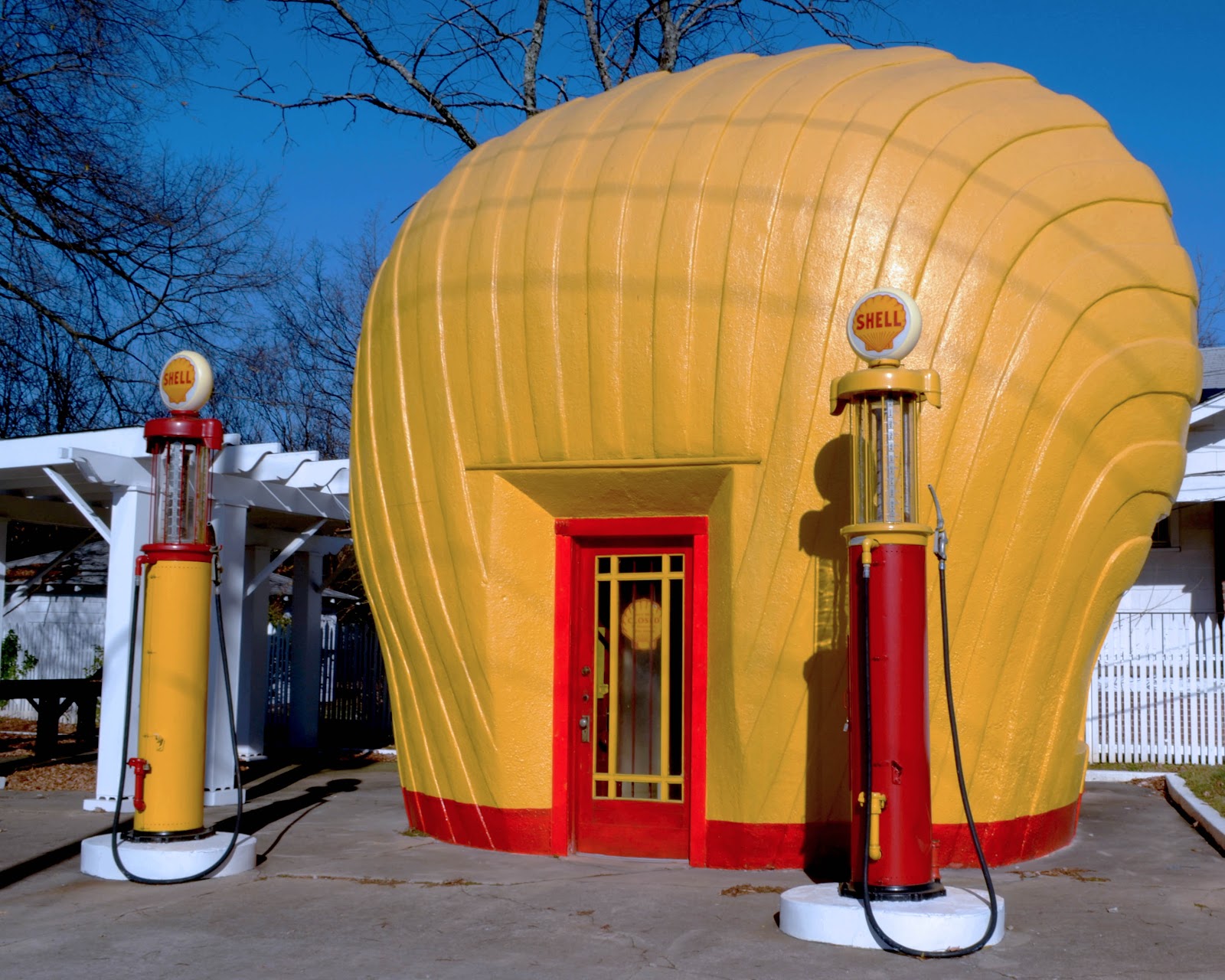 KEITH HALL PHOTOGRAPHY, PHOTOGRAPHERS IN ELKIN NC OLD SHELL GAS