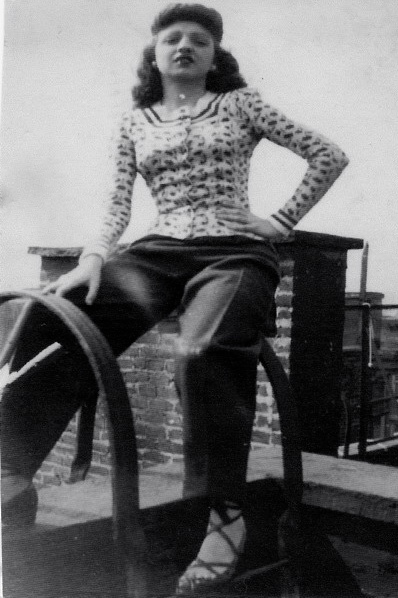 My Mom, the Style Icon: Harlem rooftop fashion shoot, 1942