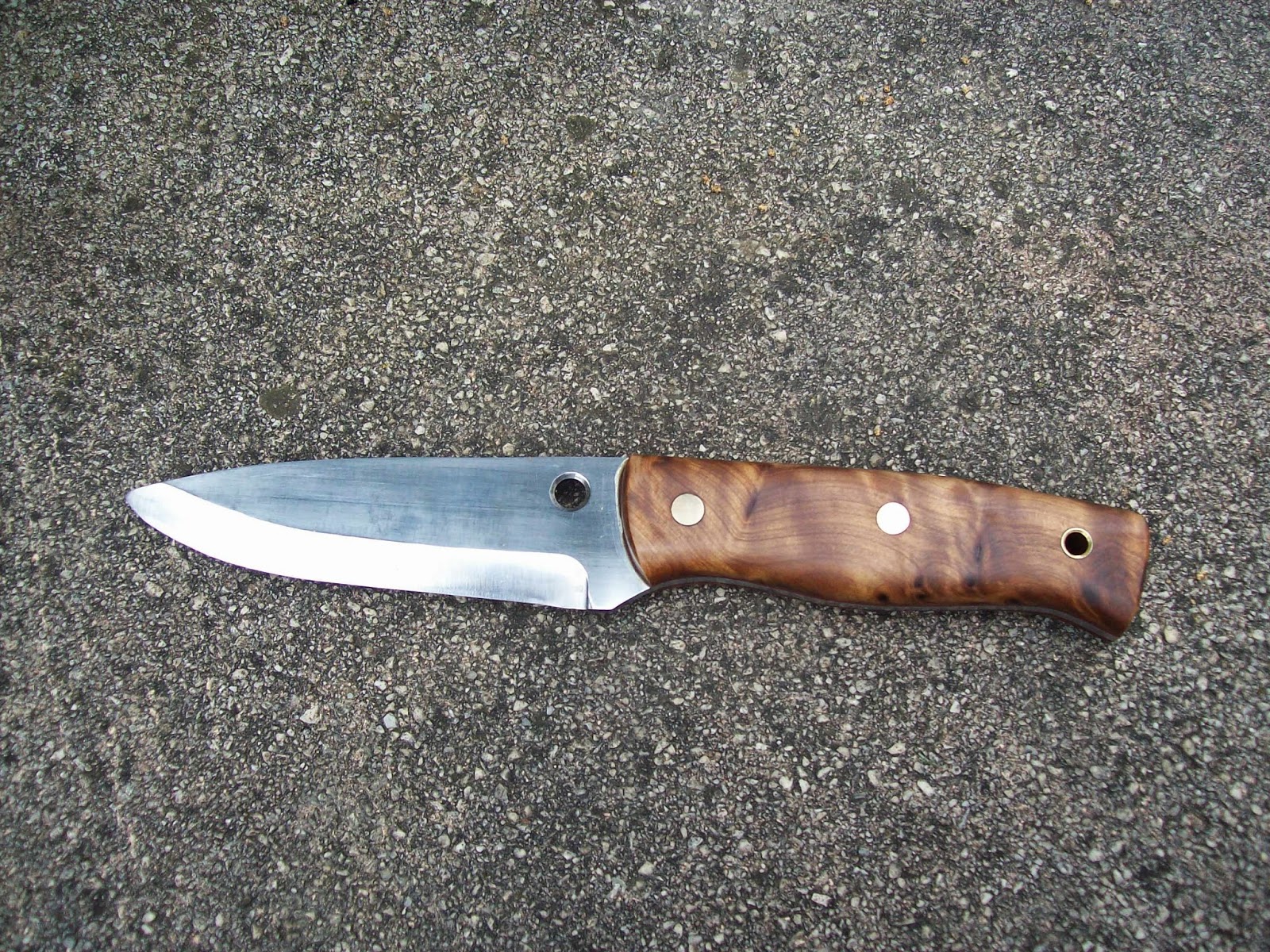 L'âme des Leuques: couteau de bushcraft