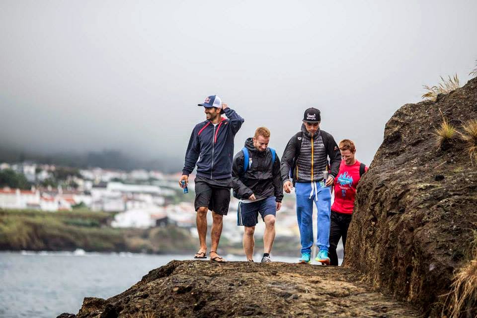 Red Bull Cliff Diving O REGRESSO AOS AÇORES, VILA FRANCA DO CAMPO (vídeo) Um Olhar Povoacense