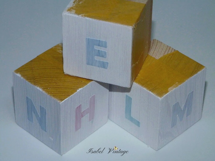 cubos-madera-pintura