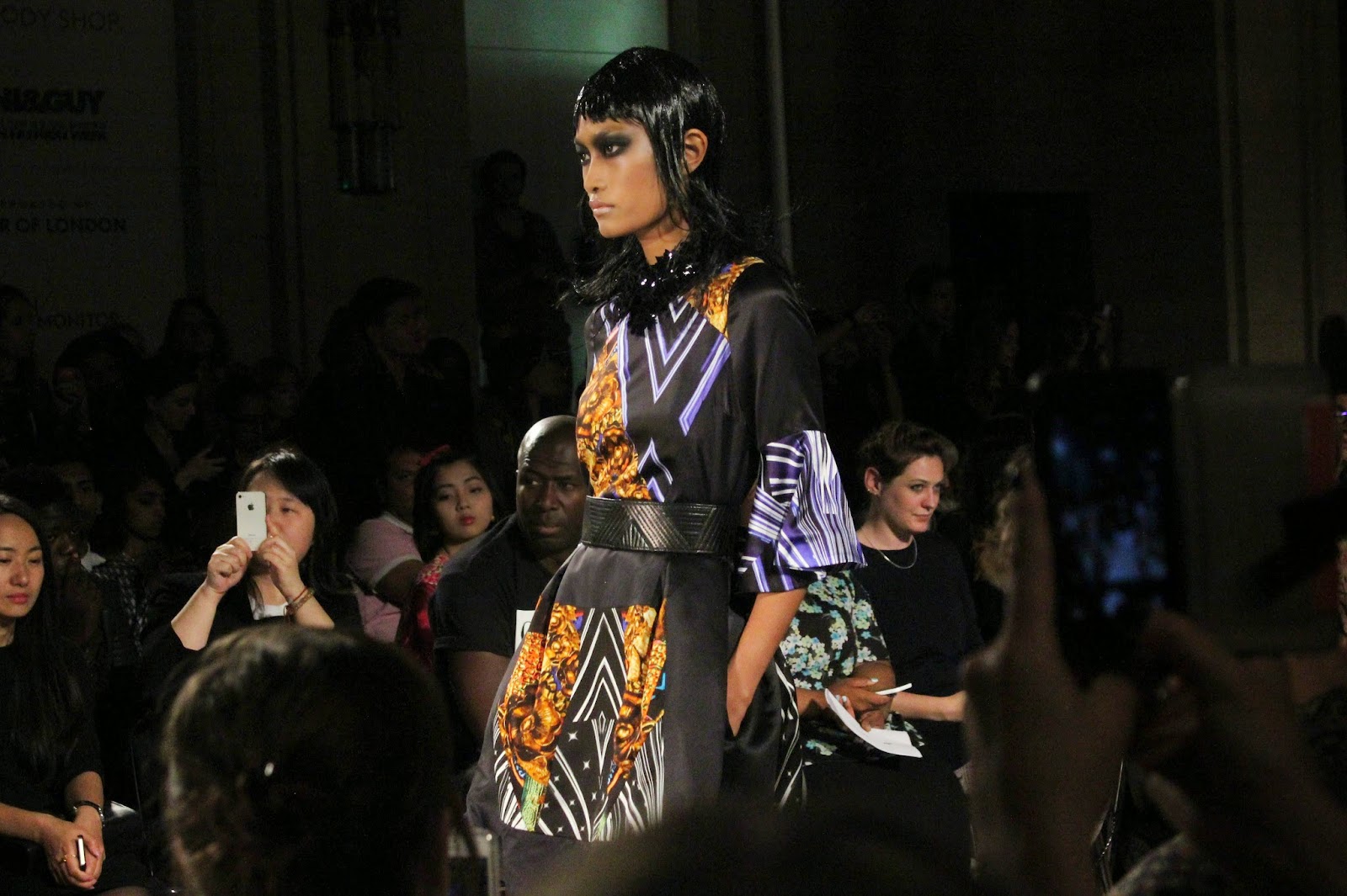 london-fashion-week-2014-lfw-spring-summer-2015-blogger-fashion-Dora-Abodi-catwalk-models-freemasons hall-fashion-scout-dress-belt