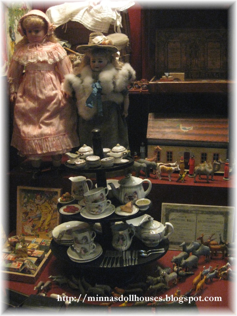 MinnaH's Miniatures A dollhouse and other miniatures in the Museum of