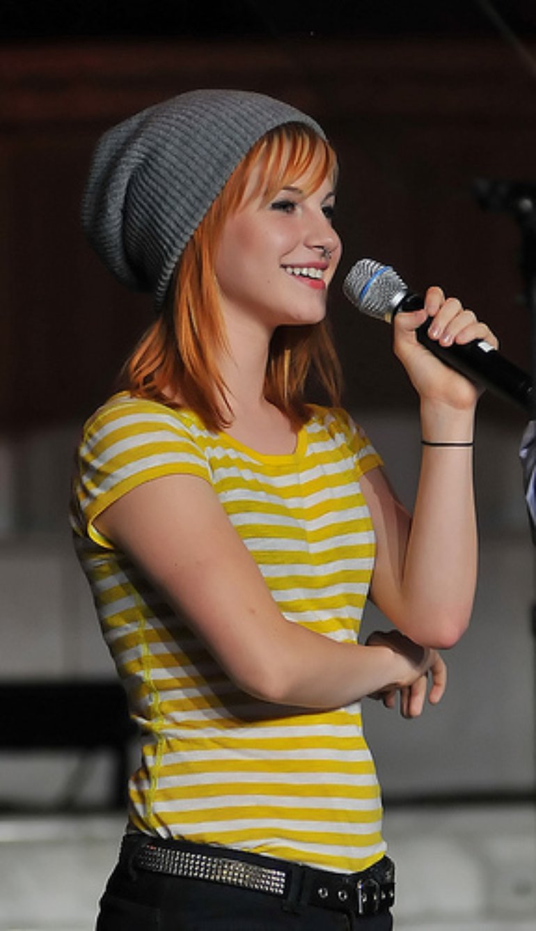 Galeri Foto Hayley Williams Vokalis Paramore.