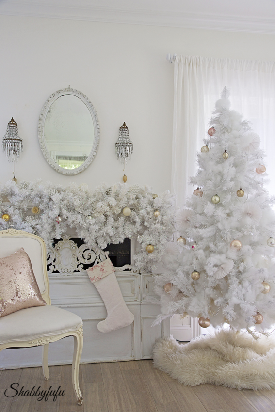 Christmas In The Master Bedroom With A White Tree Shabbyfufu
