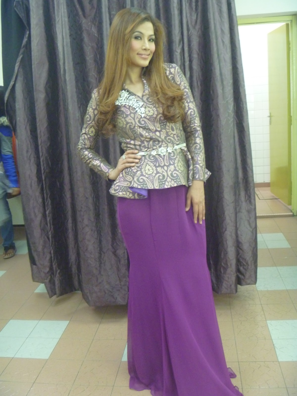 Nazreen Idris Malaysia S Fashion Designer Linda Onn In Raya Collection