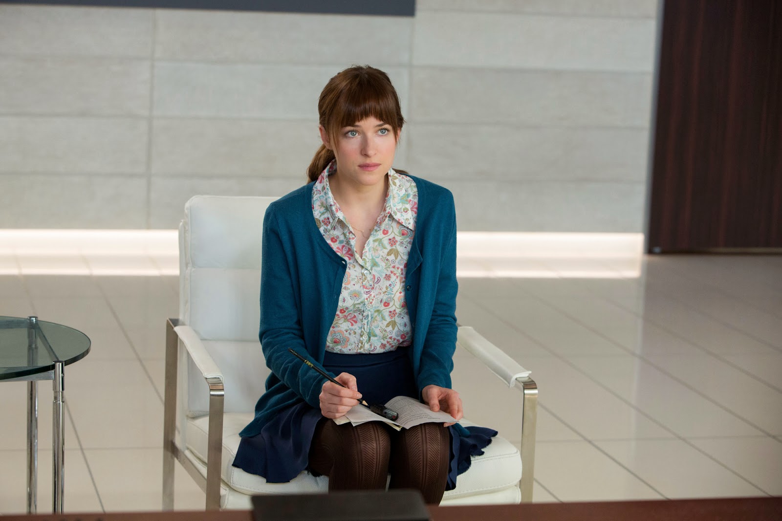 Fifty Shades Updates: HQ PHOTOS: New Stills from Fifty Shades of Grey