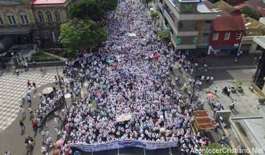 Marcha para la paz en Costa Rica