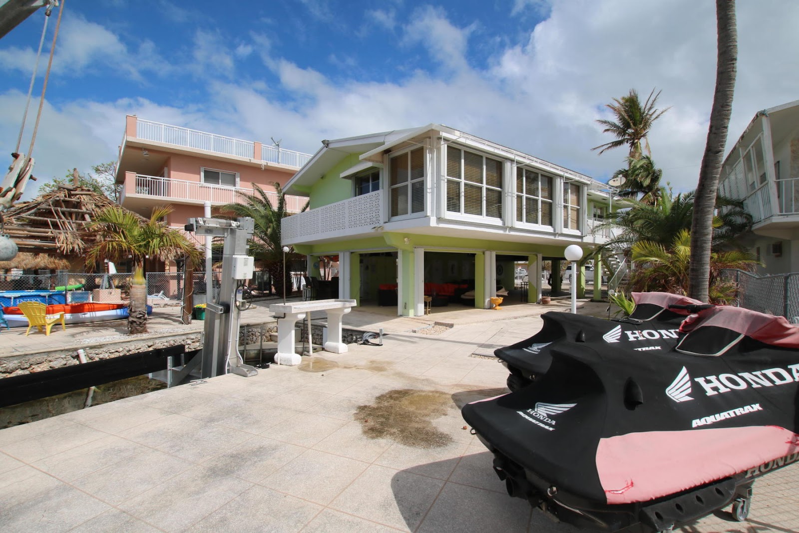 Real Estate in the Florida Keys Canal Front Ocean Side CBS 3/3 750K