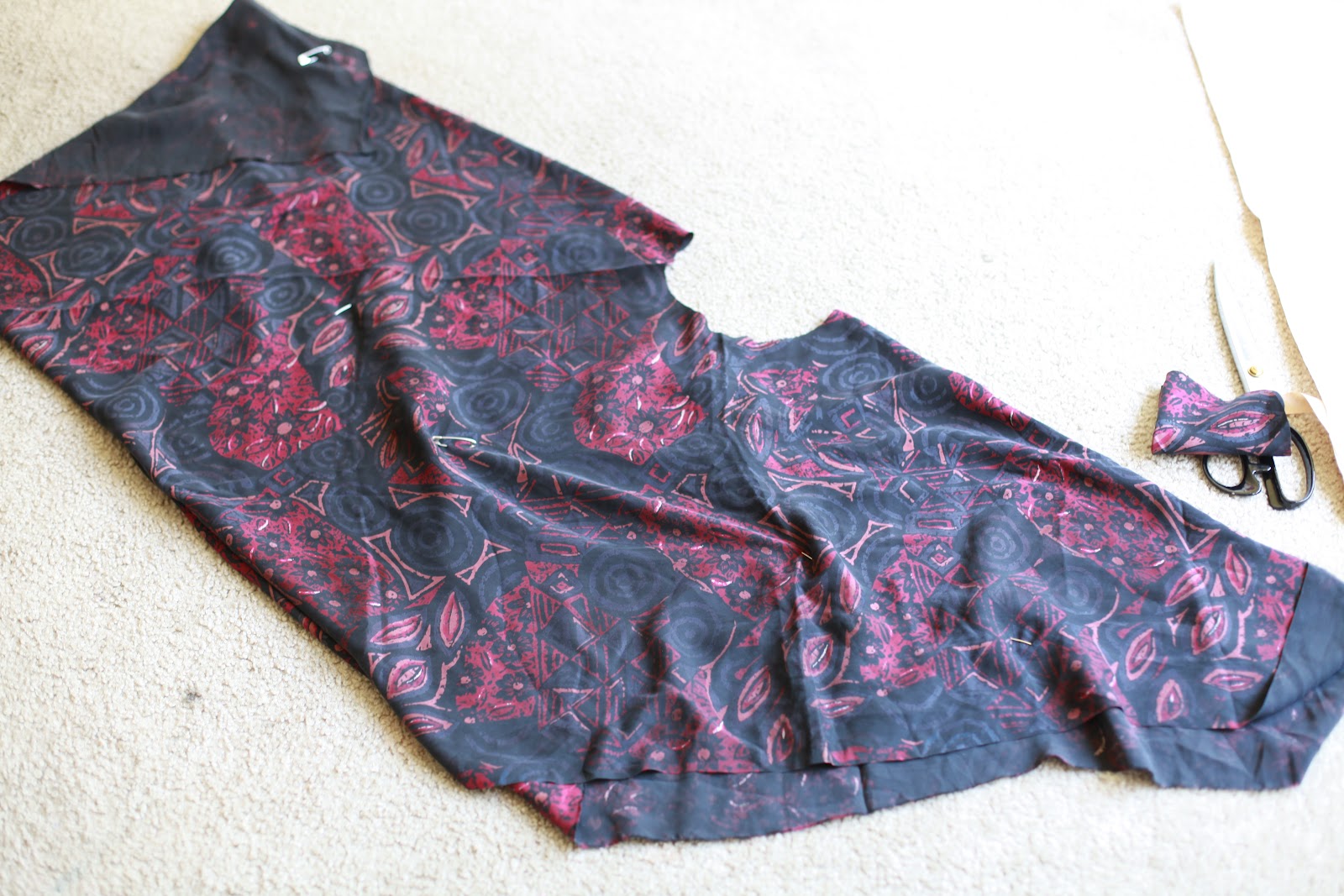 Looop Sewing Blog: Tutorial : the simplest and very special silk blouse