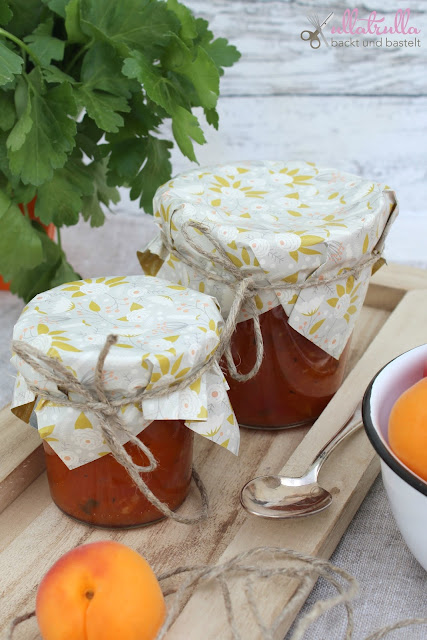 ullatrulla backt und bastelt: Tomaten-Chutney mit Aprikosen - das ... ullatrulla backt und bastelt: Tomaten-Chutney mit Aprikosen - das ...