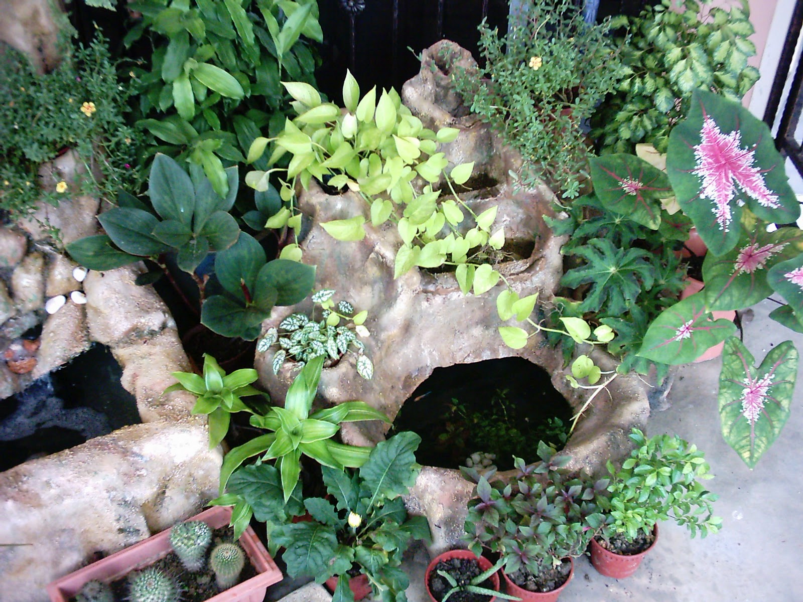 Kautsar Garden Deco: Air Terjun Mini Fiberglas