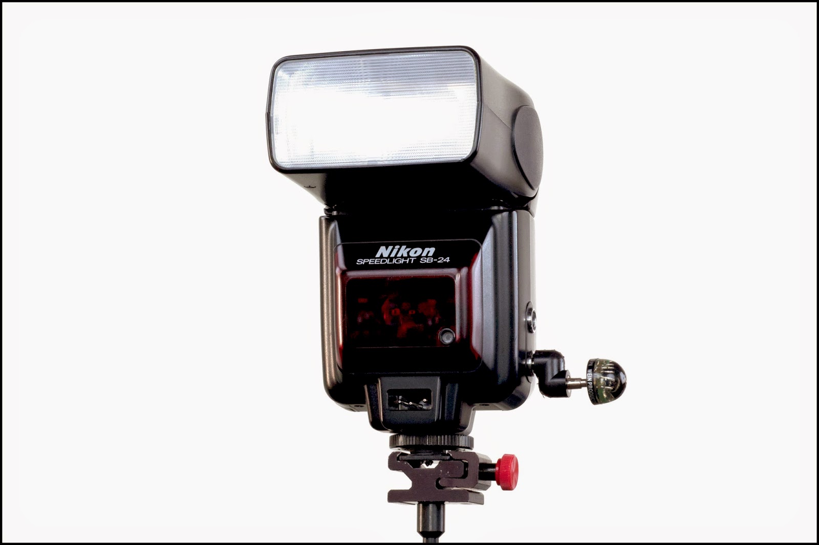 Tom Jung Photography Remotely Plausable The OffCamera Nikon SB24