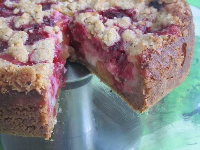  Tarta de Ciruelas y Frambuesas 
