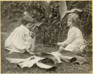 Watering the garden in Shadyside, 1901, Pittsburgh