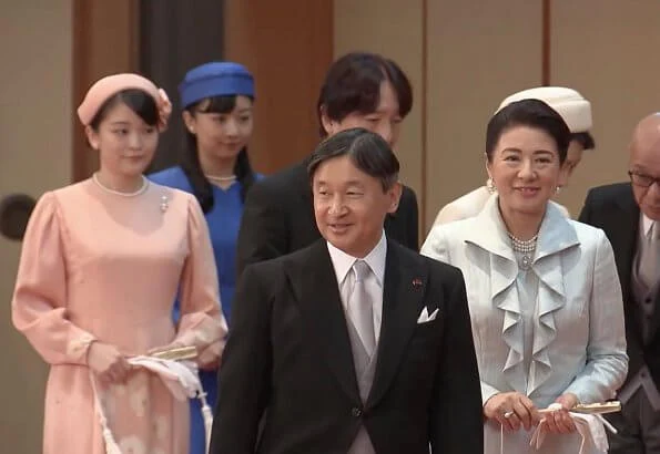 Emperor Naruhito, Empress Masako Crown Prince Akishino, Crown Princess Kiko, Princess Mako and Princess Kako at banquet
