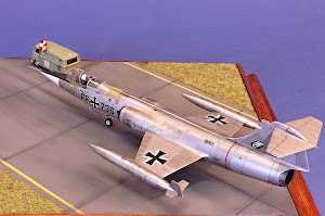 F-104G Luftwaffe 1963 - Hasegawa 1:72 + Herpa VW T1