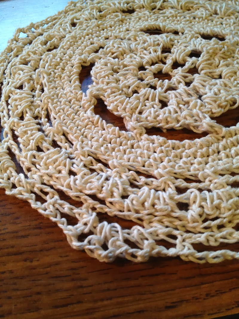 Inspired designer: crochet! Learning to Crochet