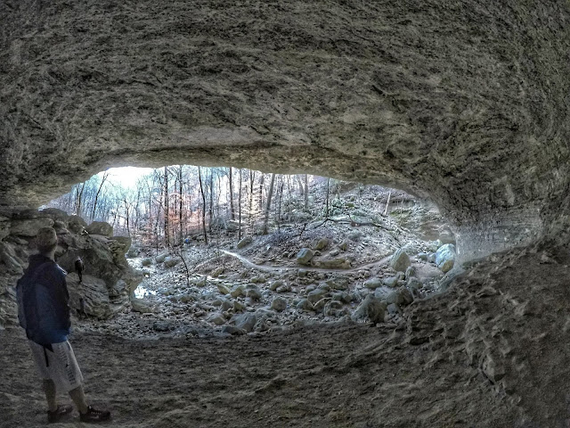 Cobb Cave